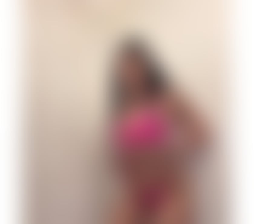 Escorts North West London Golders Green - North West London - Photos for Emily💋best GFE🥰love partying❤️outcalls only