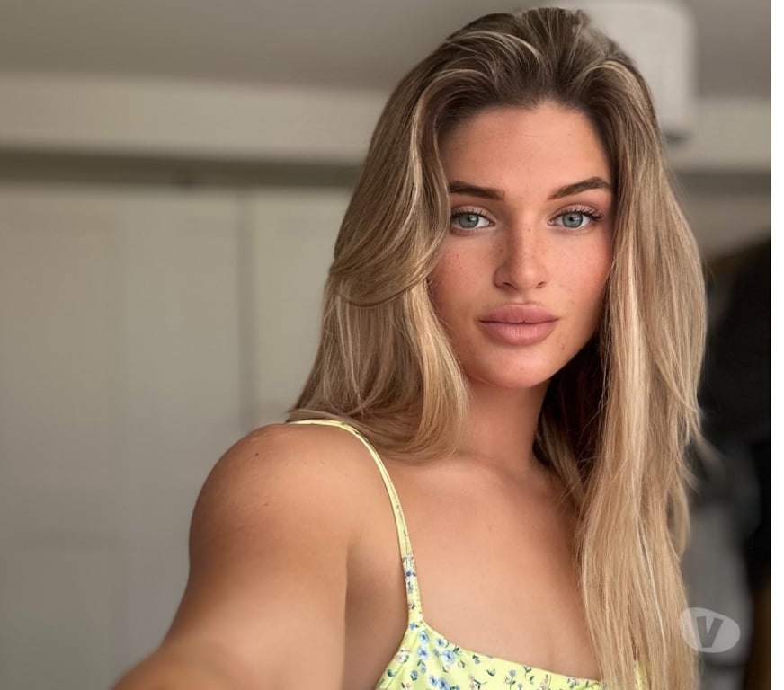Adult Entertainment Greater Manchester Manchester - Photos for Petite blonde - available now
