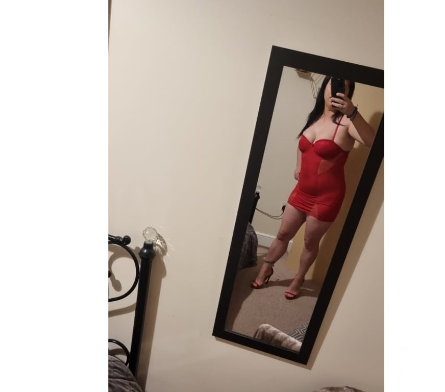 Escorts South Lanarkshire Hamilton - South Lanarkshire - Photos for Hello guys 🩷🍷 PARTY❤️ GIRL🩷 BEST B&J