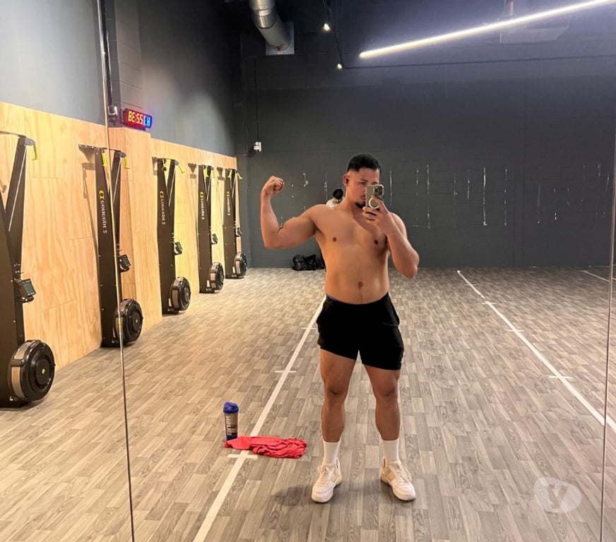  Gay massage West Yorkshire Leeds - Photos for Straight Latino From Colombia 🇨🇴 💦