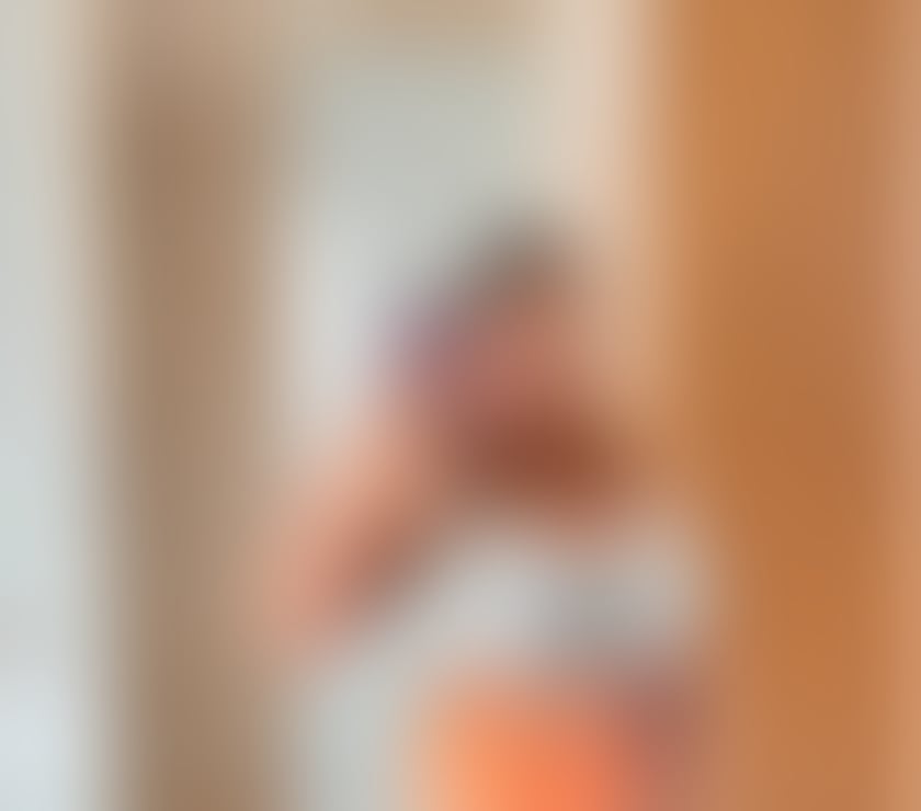 Escorts Walsall Town Centre Walsall - Photos for Hey i am available