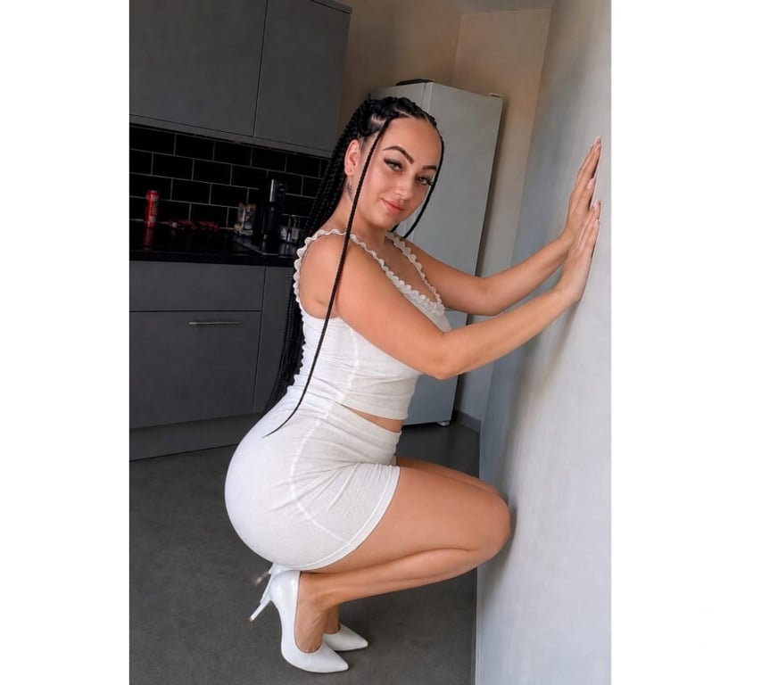 Escorts East London Redbridge - Photos for JULIA😍🥂PARTY GIRL🥂❤️BIG ASS🥰