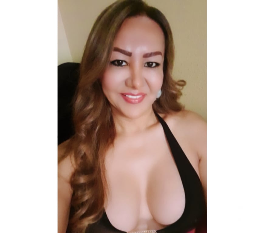 Trans Escorts North London Tottenham Hale - North London - Photos for Ts Electra top and bottom 🍑🍆