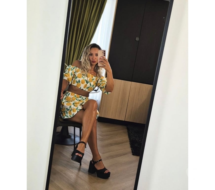 Escorts Dundee Dundee City Centre - Dundee - Photos for Party girl GFE ! incall outcall