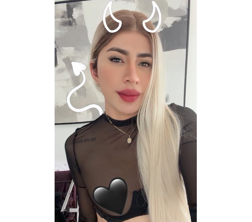 Croydon Town Centre - Croydon — PARTY girl 💄👠