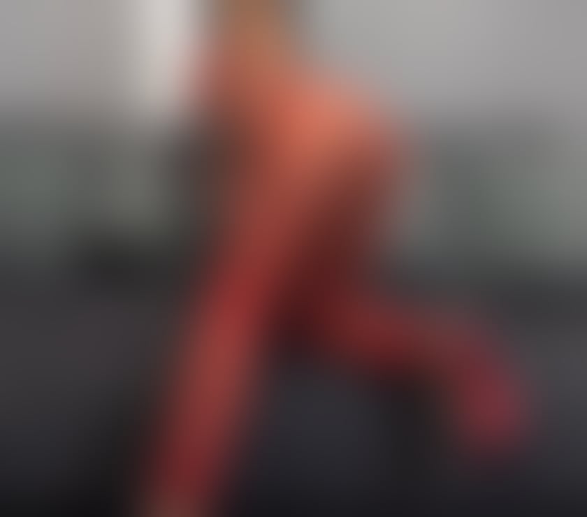 Escort Walsall Town Centre Walsall - Photos for Hi babe I’m new here call me party girl Ally