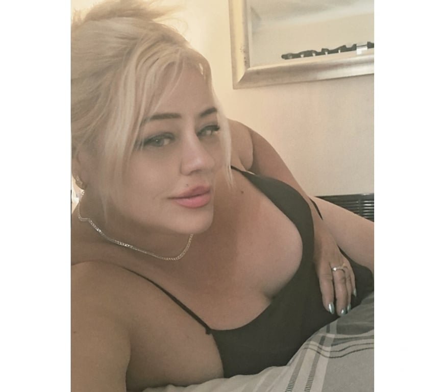 Escorts North London Ponders End - Enfield - Photos for Sexy Alexa party grils 💯 best bj 💋💋💋