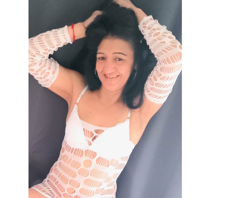 Escorts West London Hillingdon - Photos for MIRA MILF ❤️💦 PARTY GIRL🔥💦 BEST TIME 📲