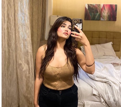 Escorts Exeter City Centre Exeter - Photos for Riya this side😘 available for Incall outcall online