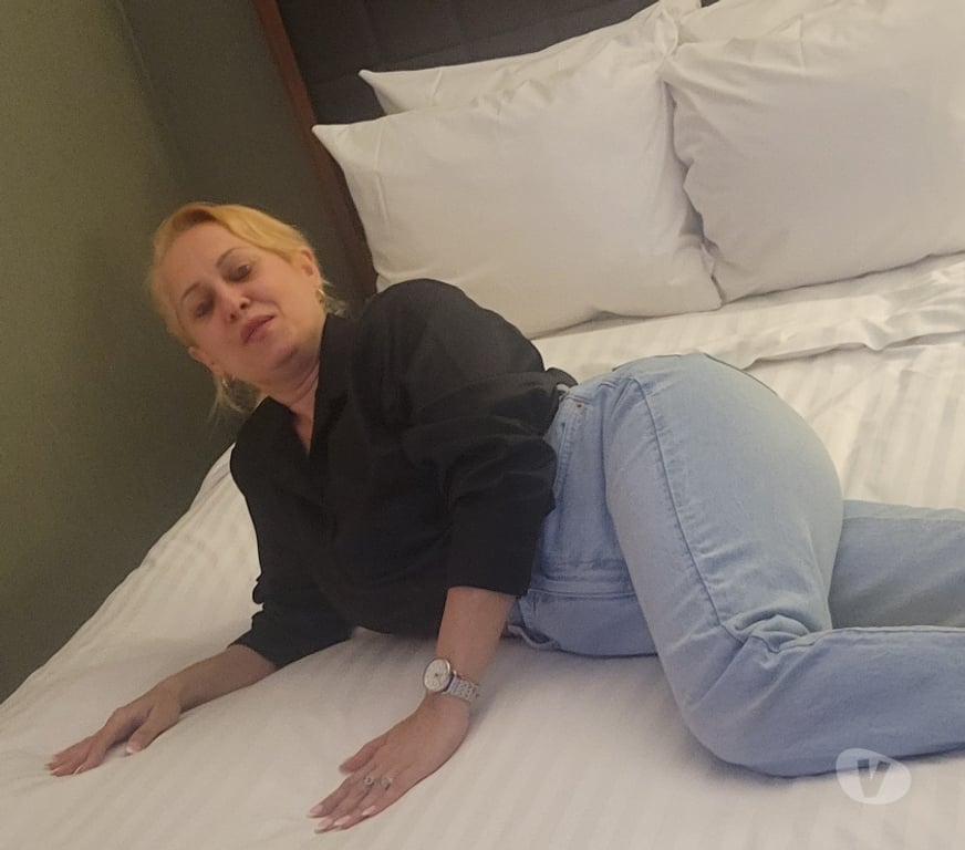Escorts West Yorkshire Leeds - Photos for Beutiful Blond women 45 years old. Outcall % incall party