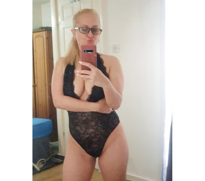 Escorts Woodhouse Leeds - Photos for Beutiful Blond women 45 years old. Outcall % incall party