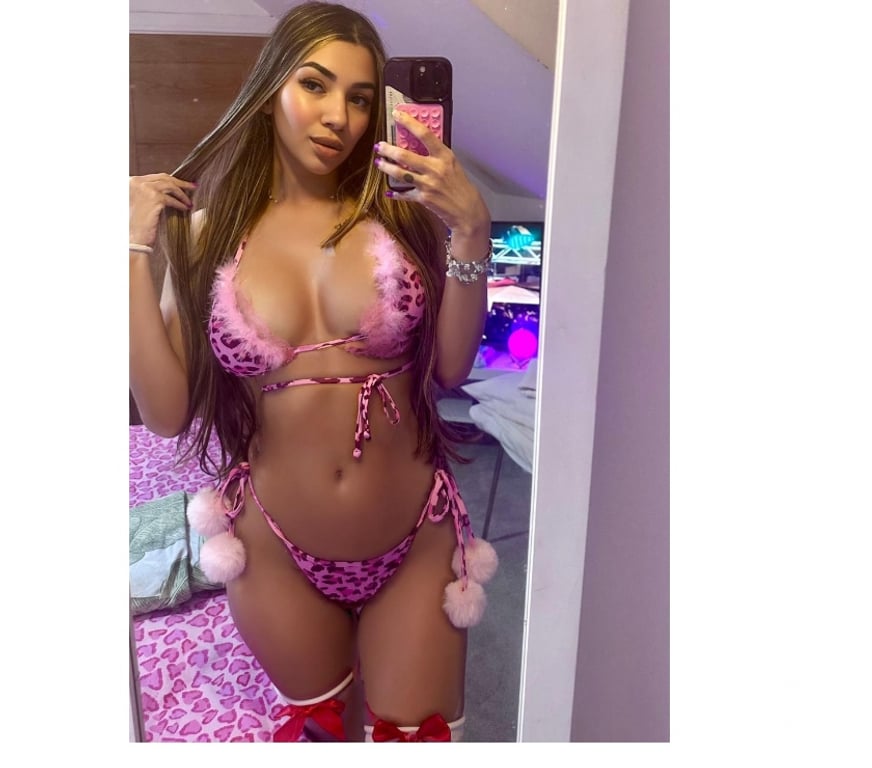 Escorts Essex Basildon - Photos for 🇧🇷REBECA PARTY 24 7FUN FIRE UNIQE 🥂✨️💯UNIQE