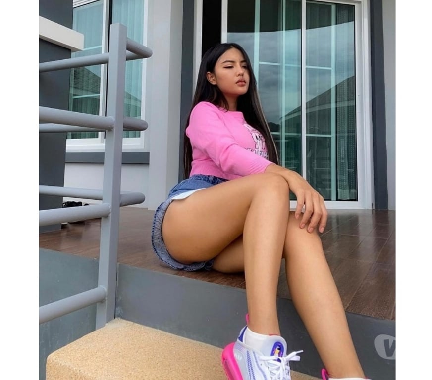 Escorts Warwickshire Warwick - Photos for Thai girl best choice best BJ no rush