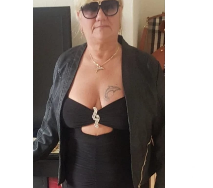 Escorts Barking and Dagenham Barking - Barking and Dagenham - Photos for Mature Laura 1hour only £60