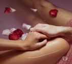 Aromatherapy 🥰massagewarms the kidneys Southampton Centre