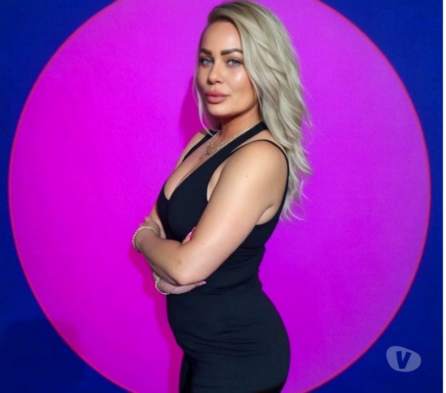 Escorts Fife Dunfermline - Fife - Photos for SEXY BUSTY VICKY IN DUNFERMLINE XXX