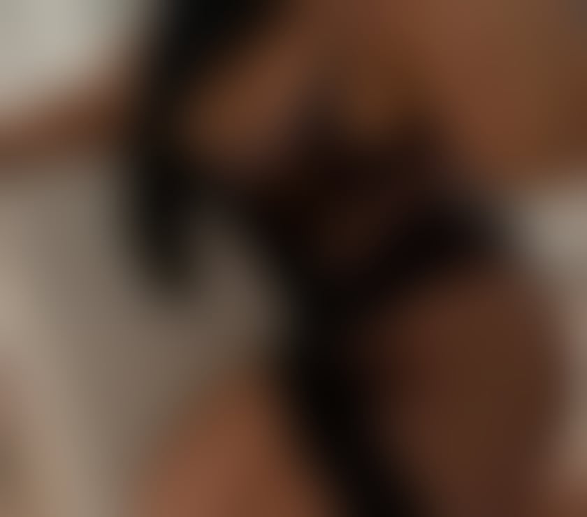 Escorts Crumpsall Manchester - Photos for Bella party girl new in town no rush
