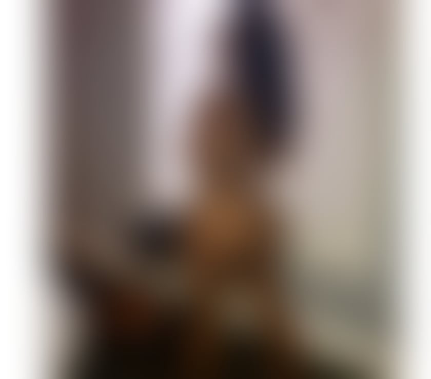 Escorts South West London Tooting Broadway - South West London - Photos for ✨Treat yourself, Playful, Charming Companion✨