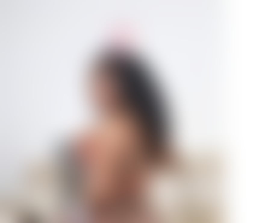 Escorts Surrey Spelthorne - Photos for SEXY DOMINAT SHEMALE GIRL VENUS XXL