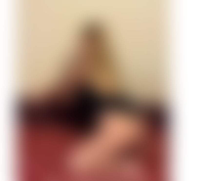 Escorts Stockwell South West London - Photos for NEW PARTY 🎉GIRL Yasmin 🥂 in town 🌸