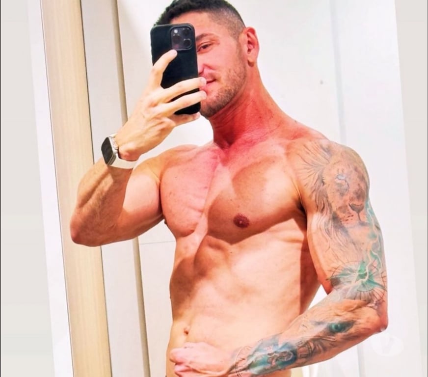  Gay massage Windsor and Maidenhead Ascot - Windsor and Maidenhead - Photos for Private Discreet Male Companion