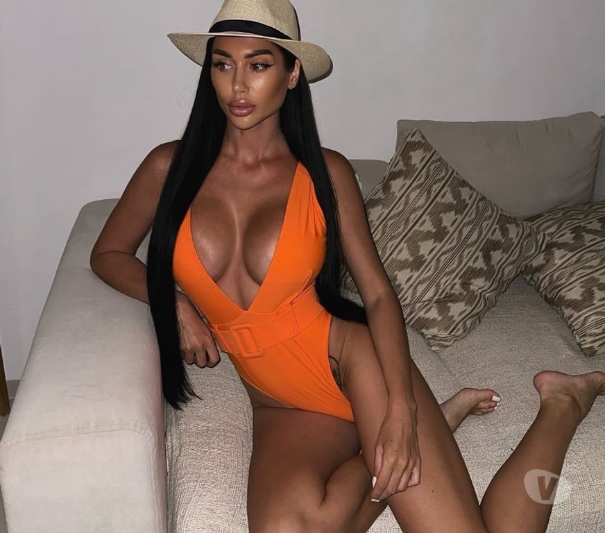 Escorts South West London Fulham - South West London - Photos for HOT BRUNETTE 🖤 OUTCALL