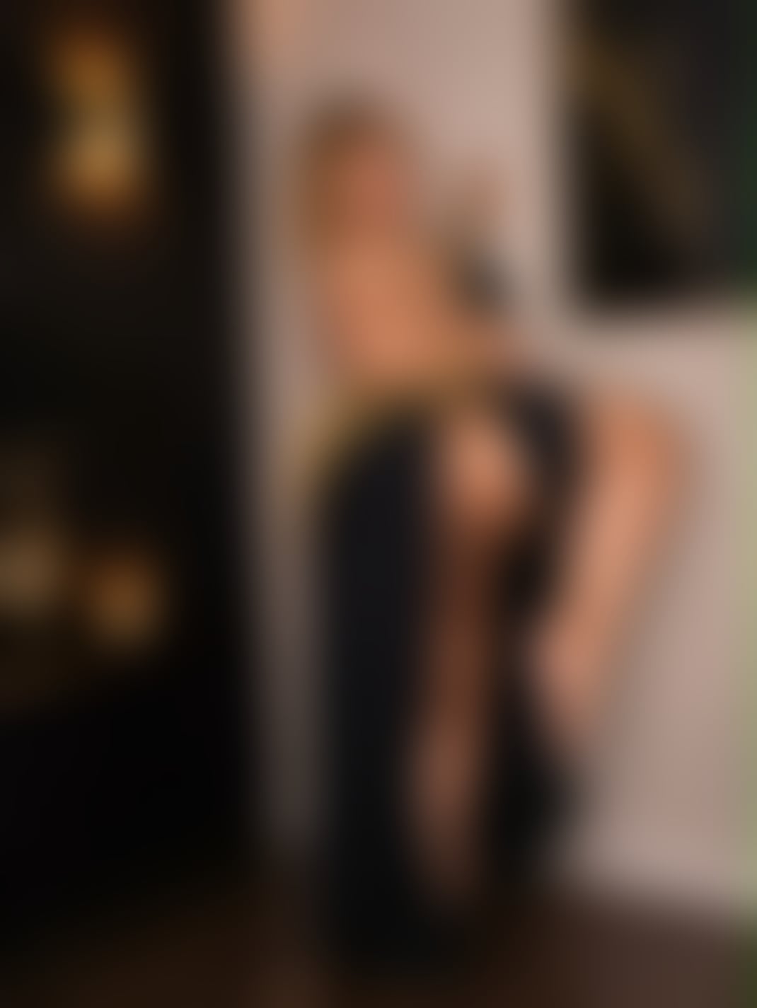 Escorts South West London South Wimbledon - South West London - 