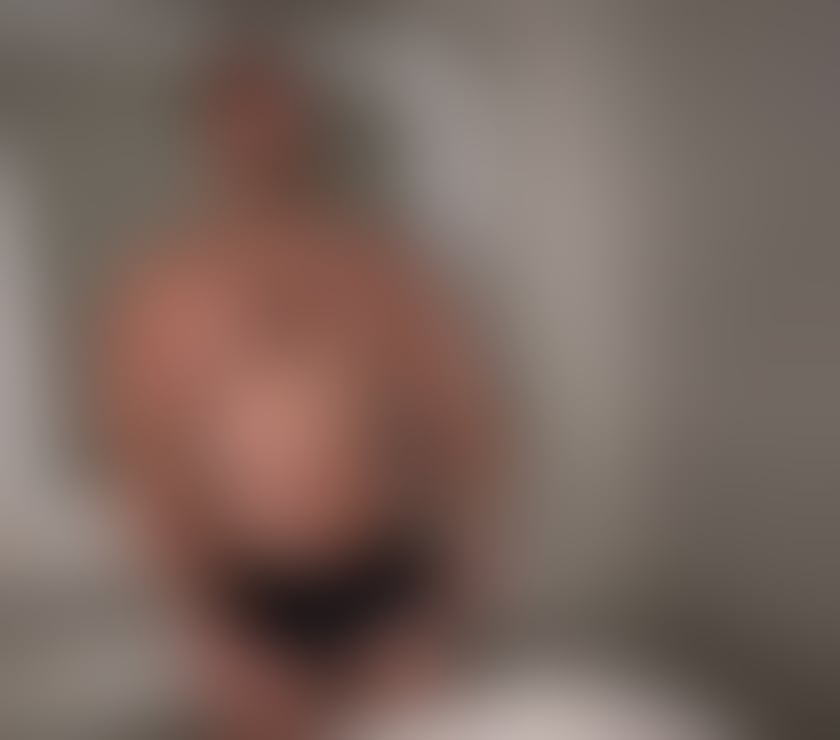 Escorts Farnborough Rushmoor - Photos for ThristTrapKing Pleasure is mine