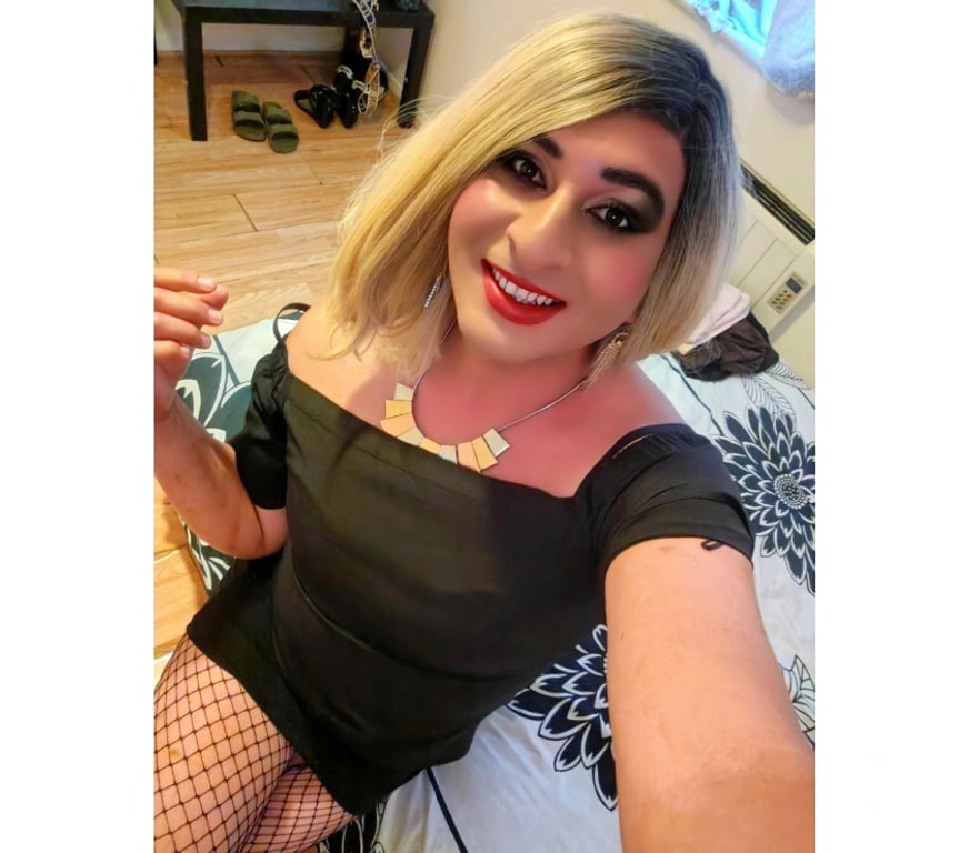 Escorts Warrington Warrington Town Centre - Warrington - Photos for SUZY LADYBOY FIRST TIMERS AND CURIOUS IN&OUTCALL