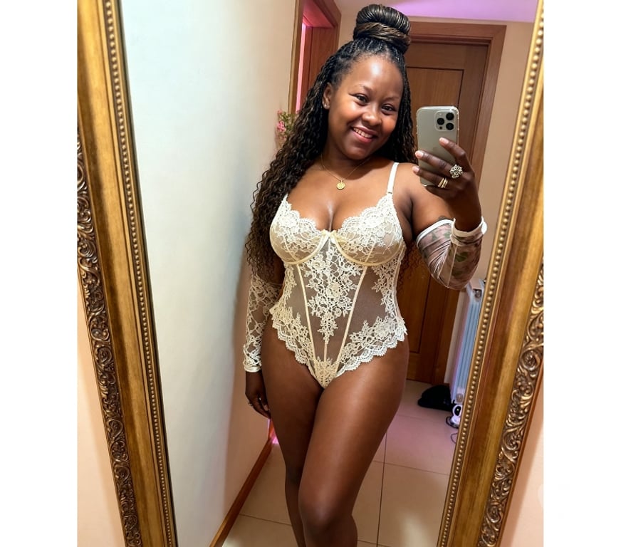 Escorts Cardiff Cardiff City Centre - Cardiff - Photos for Mel💞first time in the city🇧🇷🇧🇷🇧🇷