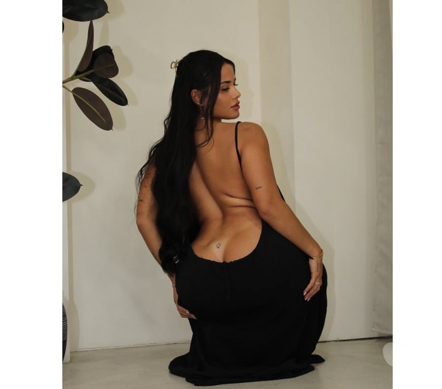 Escorts Hertfordshire Dacorum - Photos for 💯 NEW GIRL OFF GREAT SERVICE IN THE CITY CENTER ☎️