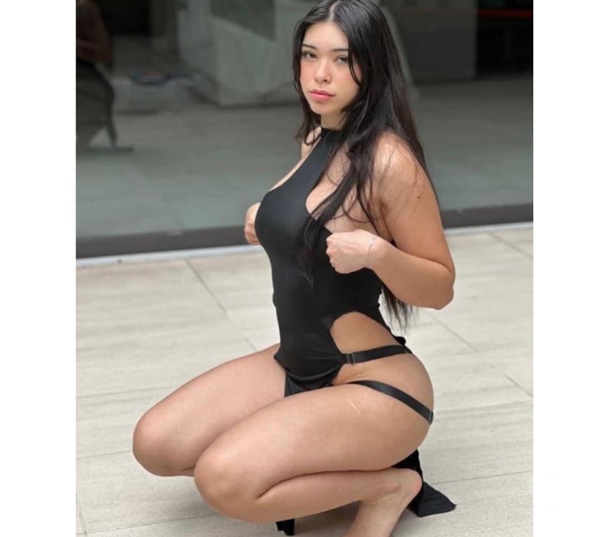 Escorts South West London Kingston upon Thames - Photos for AMANDA NAUGHTY BRAZILIAN😈BEST PARTY&OWO👅🍾