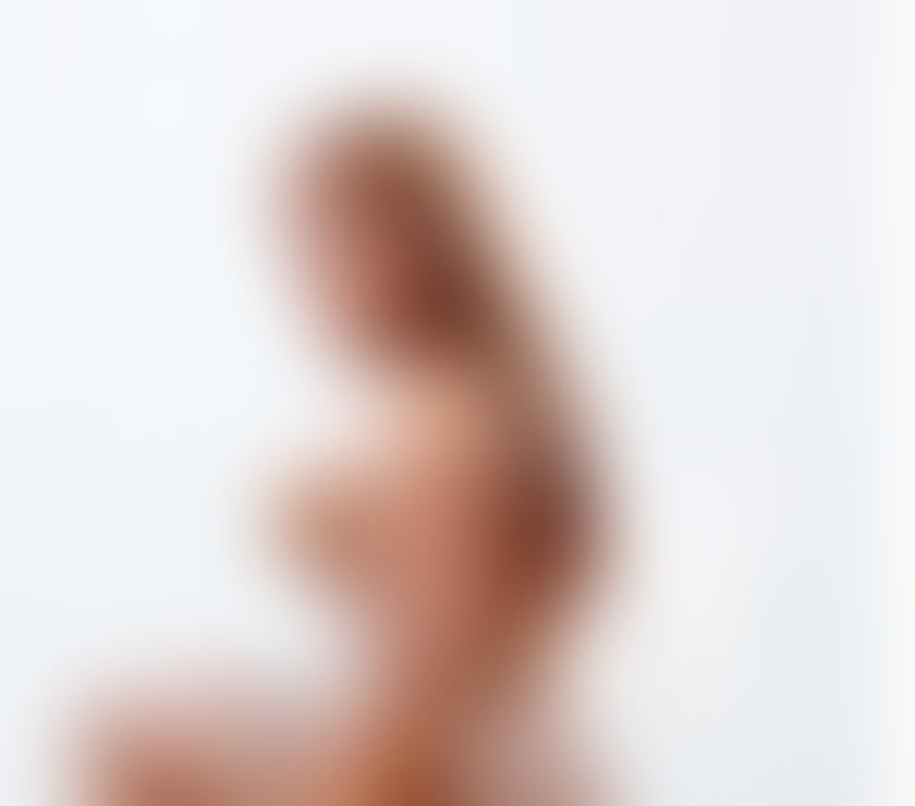 Trans Escorts Surrey Runnymede - Photos for Sexy shemale Raiza relaxing massage