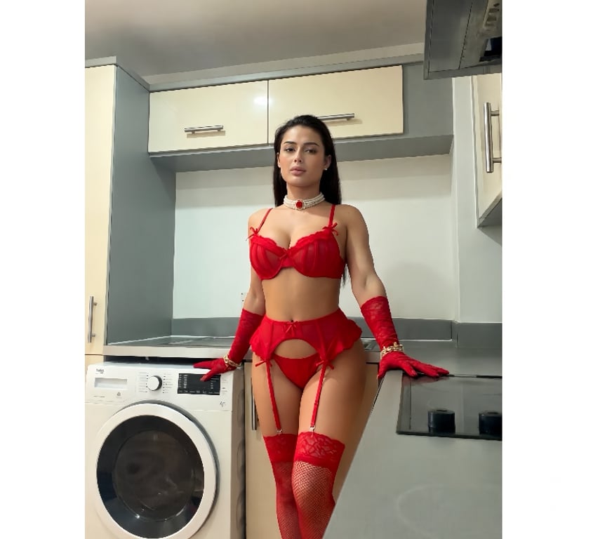 Trans Escorts West Midlands Birmingham - Photos for TS ALEXIA :) :) :)