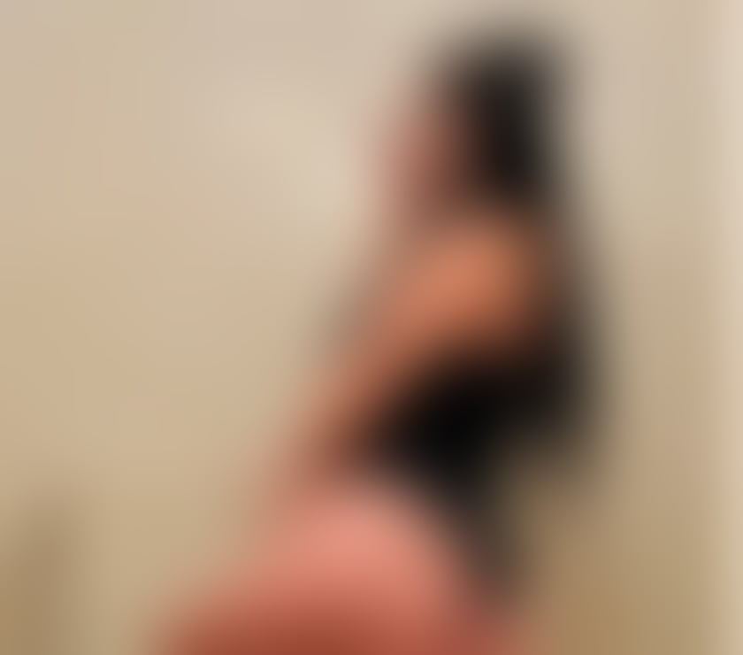 Escorts Lancashire Lancaster - Photos for Hi guys , I’m Sofia new in town, party 🍾