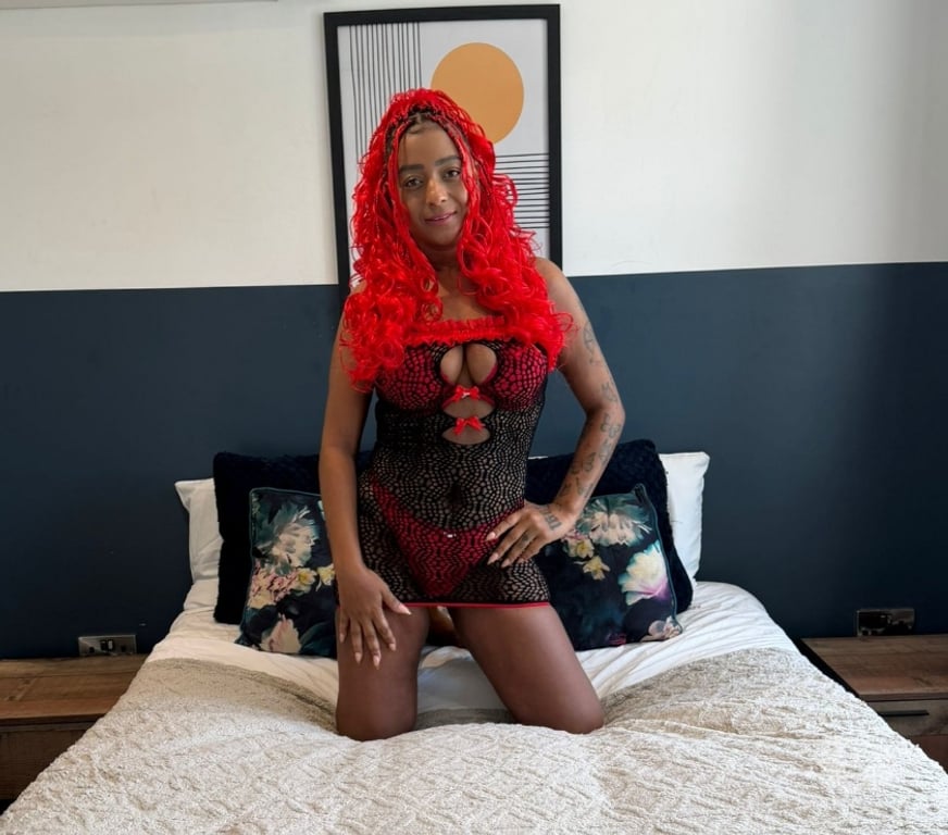 Escorts South West London Stockwell - South West London - Photos for 🇧🇷Strawberry of love has arrived, let's relax! 😋