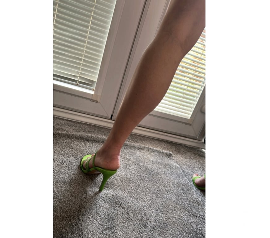 Escorts Surrey Epsom and Ewell - Photos for Hanna NEW Epsom NEW Best Service 😈