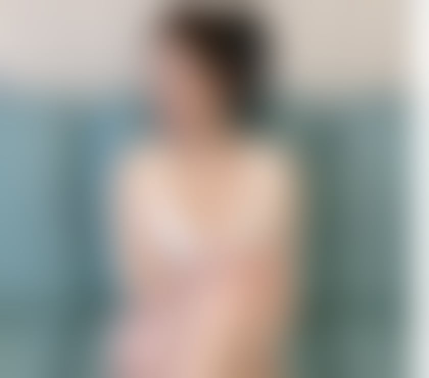  Escorts & Erotic Massage Wolverhampton City Centre Wolverhampton - Photos for 💋Sensual Massage 💋taking a Bath