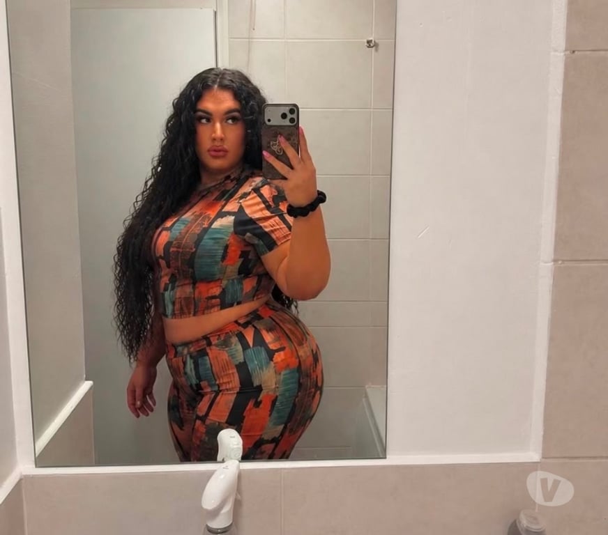 Trans Escorts East London West Ham - East London - Photos for THICK GOLDY SENSUAL FAT ASS HOTTIE 🍑