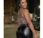 Beautiful Guinean African woman in your city