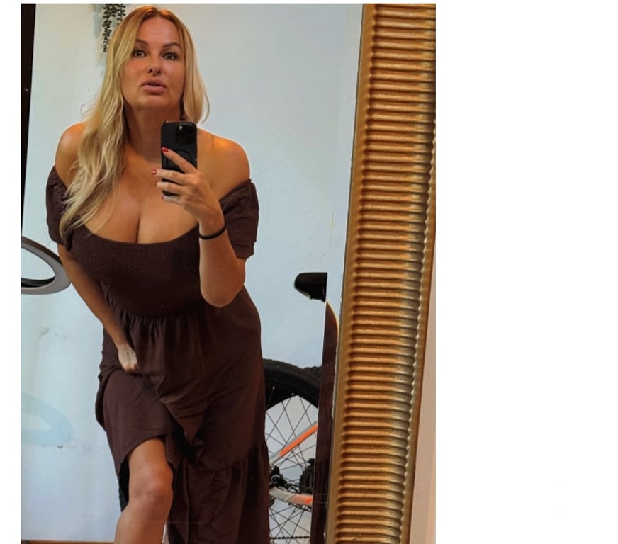 Escorts Slough Colnbrook - Sutton - Photos for Polish Pie Pandora Mature Well Experienced Slimmer figure