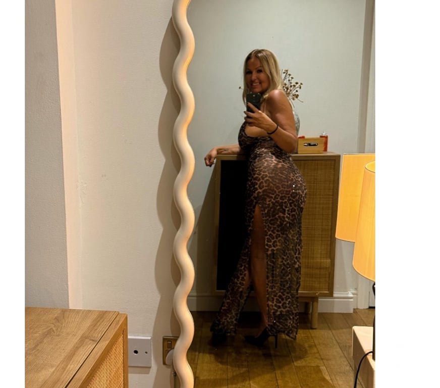 Escorts Slough Colnbrook - Sutton - Photos for Polish Pie Pandora Mature Well Experienced Slimmer figure