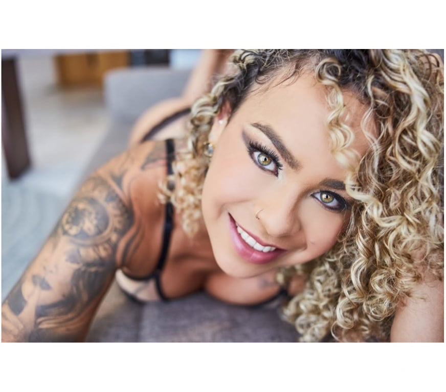 Escorts Derry and Strabane Ballynagard - Derry and Strabane - Photos for Luna, Brazilian girl - pics 100% real