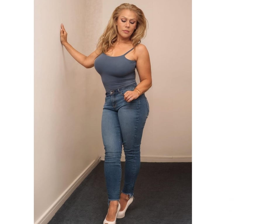 Escorts West Midlands Dudley - Photos for HOT Fun Loving Latina Lola! 🎉PARTY🎉🫦