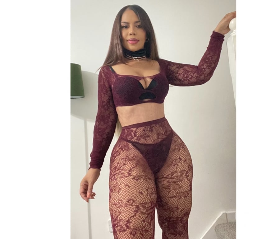 Escorts Kent Gravesham - Photos for Camila Naugthy Girl Service 💯