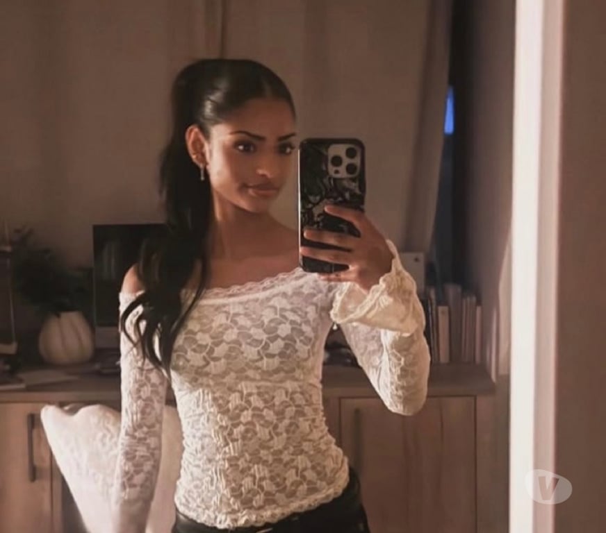 Escorts West London Hounslow - Photos for **NEW**Indian Girl in town