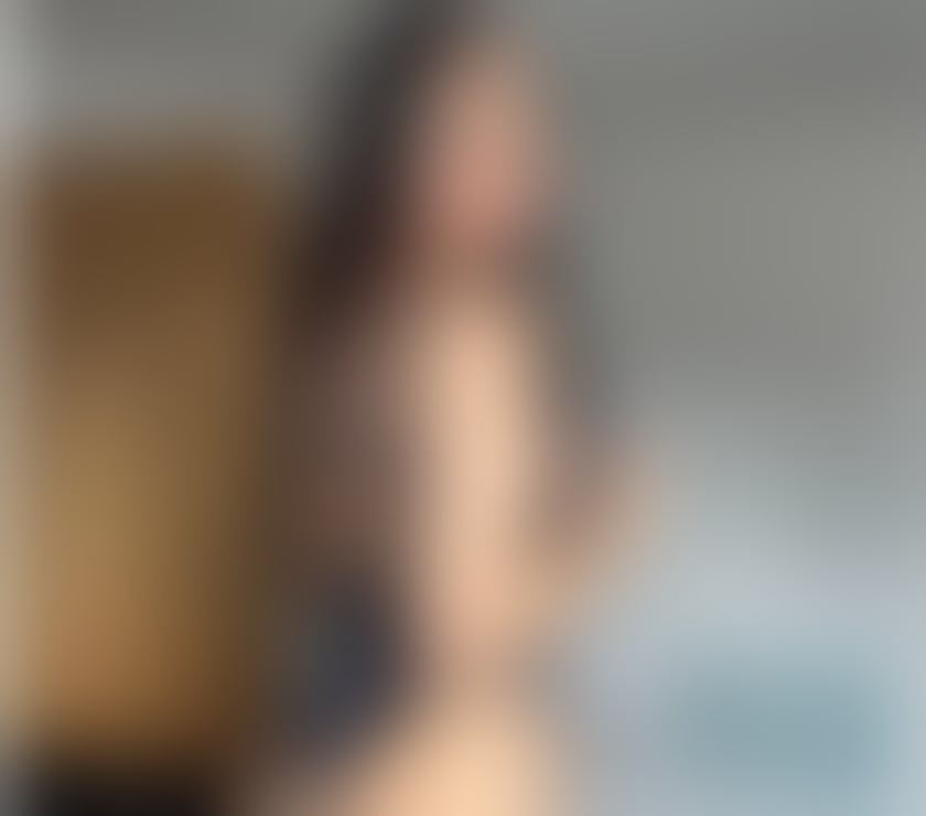 Escorts West Midlands Birmingham - Photos for HI MIA IS HERE FOM COLOMBIA, CALL ME ON 07824467280