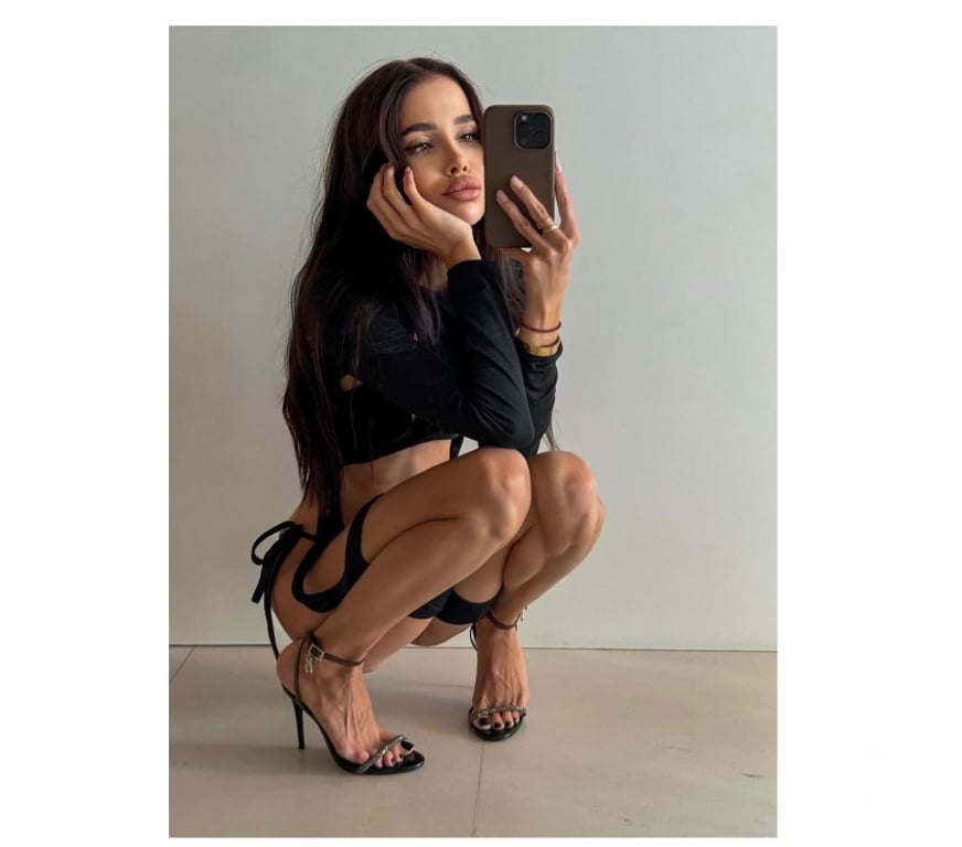 Escorts West London Notting Hill - West London - Photos for 🆕 Vick miss Hot 🔥 Outcall only