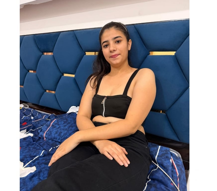 Escorts Greater Manchester Oldham - Photos for Hot party girl in your town