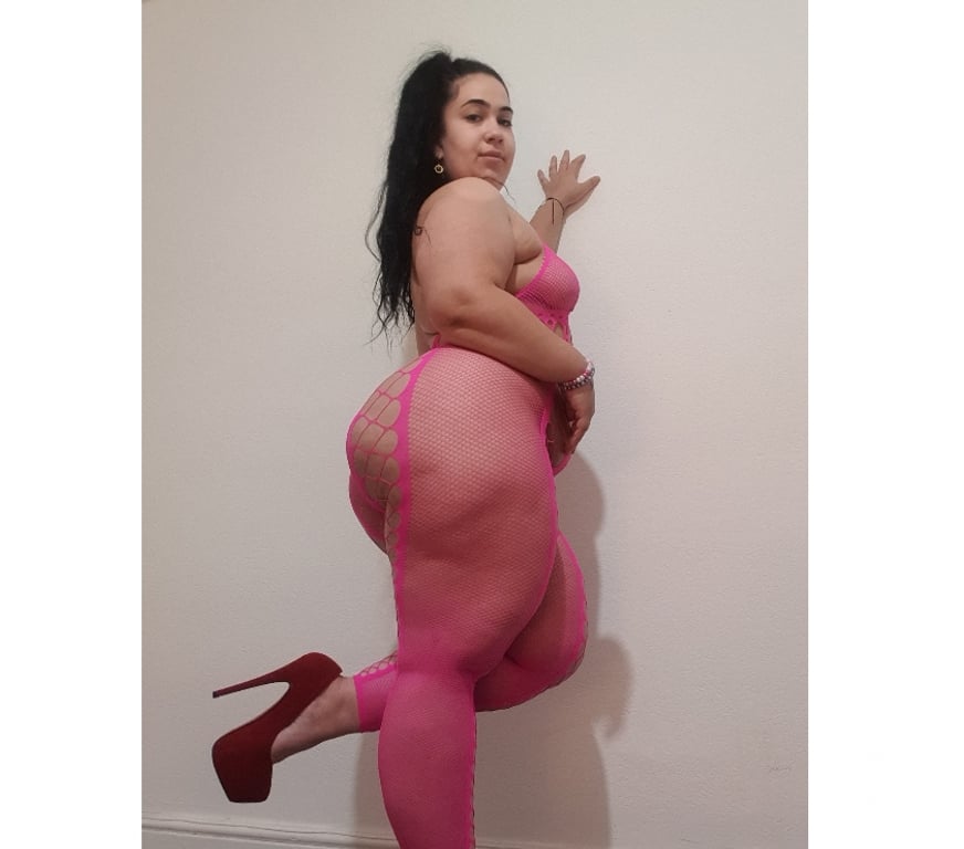 Escorts West Yorkshire Leeds - Photos for FULL SERVICE QUICK 30£ CURVY JUICY BIG ASS ONLY TODAY